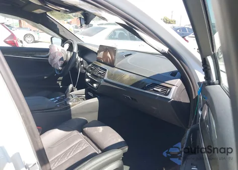 2023 BMW 530E from USA, damaged, VIN WBA13AG00PCM09841